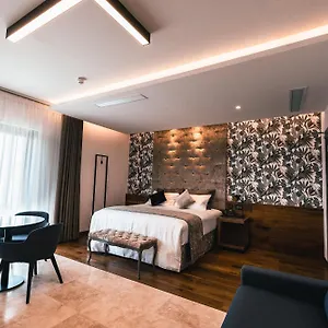 The Village Boutique And 4* Naxxar